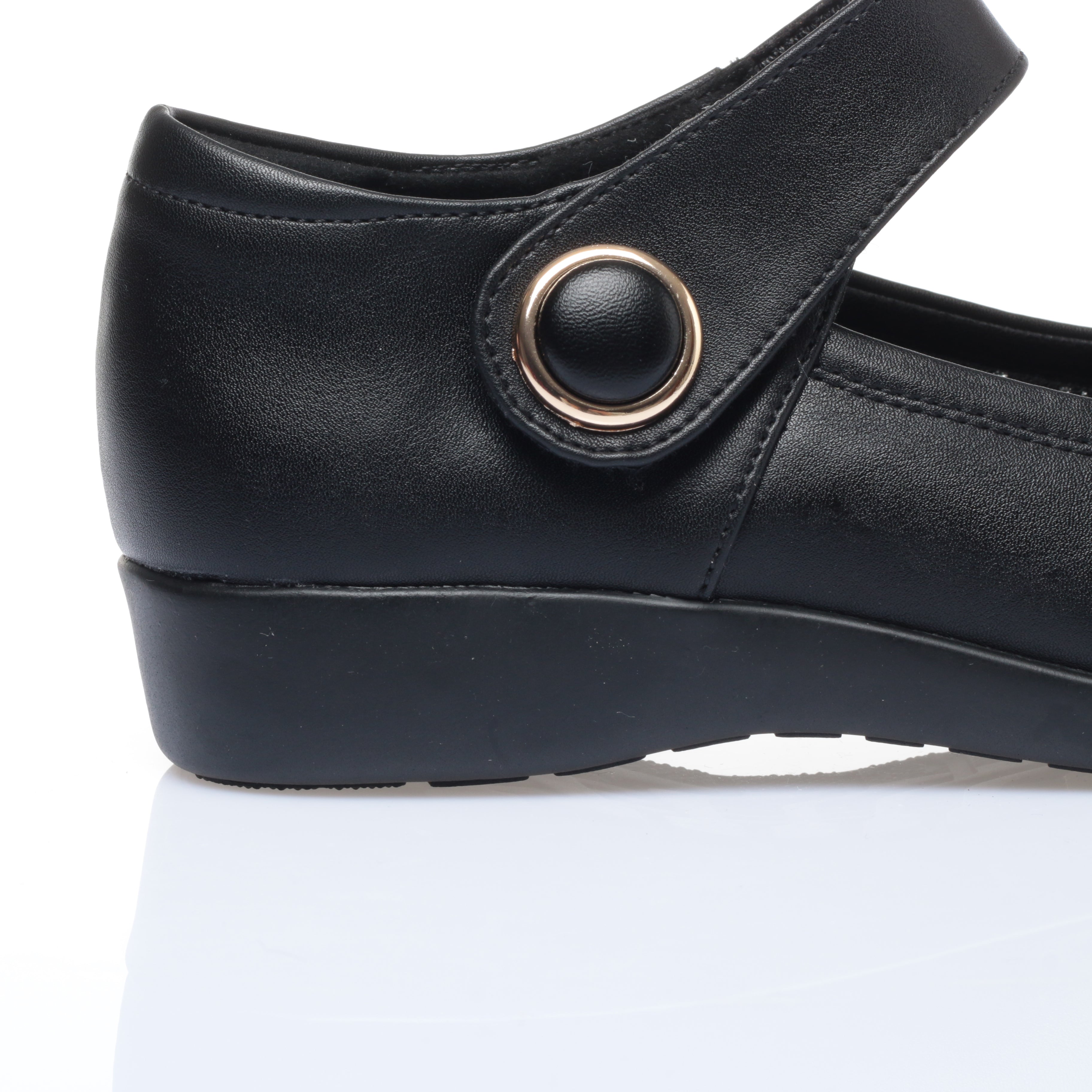 CUSHHIDE Women's Mary Jane Flats with Hook-and-Loop Strap