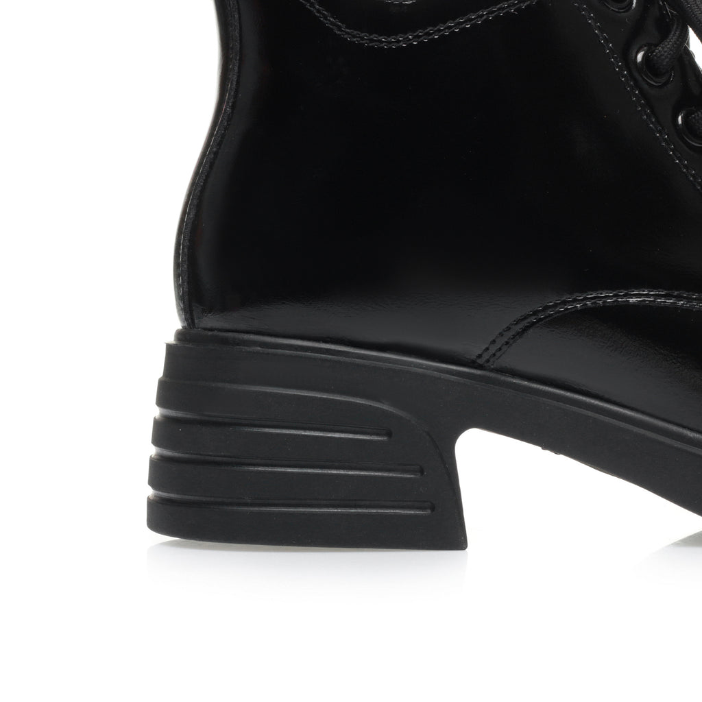 CUSHHIDE Women's Classic Fleece-Lined Ankle Boots, 1.8-Inch Heel