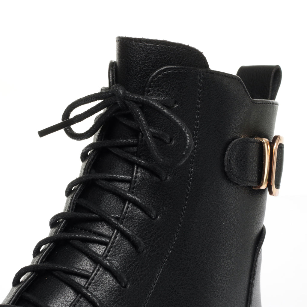 CUSHHIDE Women's Fleece-Lined Combat-Inspired Ankle Boots