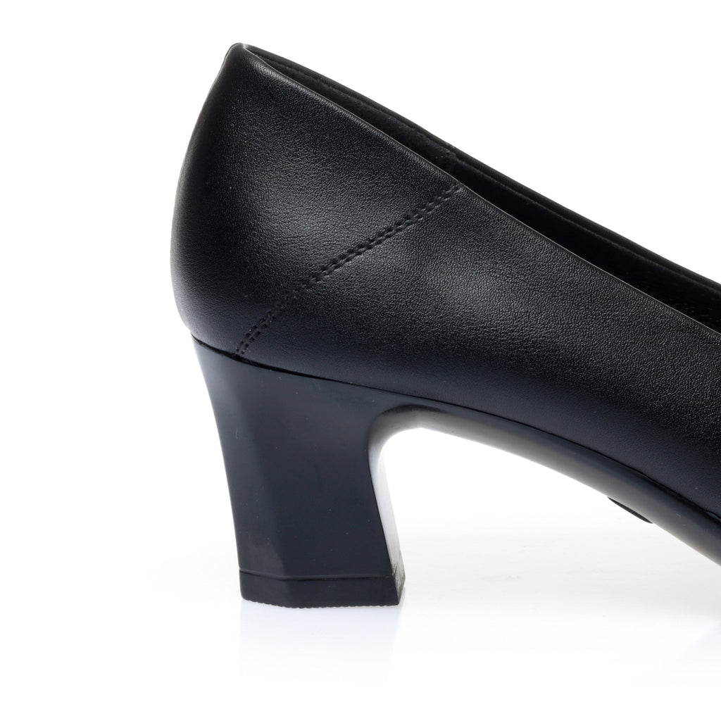 CUSHHIDE Women's Metal Accent Dress Heels